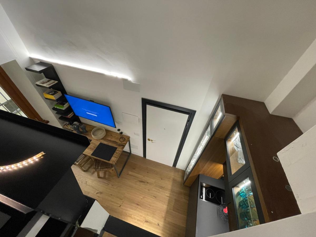 Casa Cappellari Design Studio A Campo De' Fiori โรม ภายนอก รูปภาพ